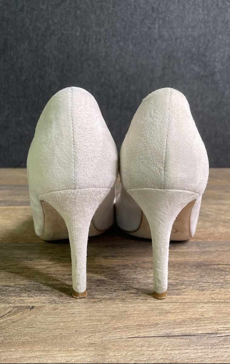 Dee Keller Light Gray Suede Pointed Toe Pumps Stiletto Heels Size 37.5