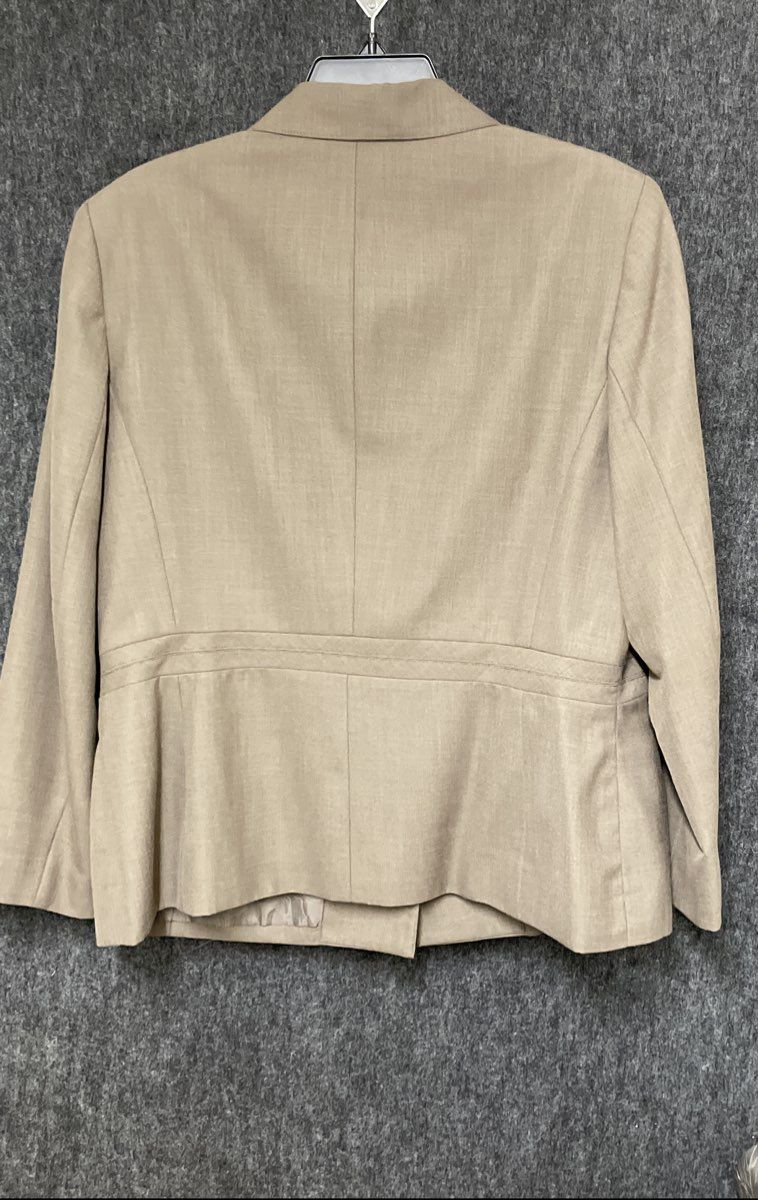 Jones New York Women's Tan Suit Jacket Blazer Professional Workwear Sz 16