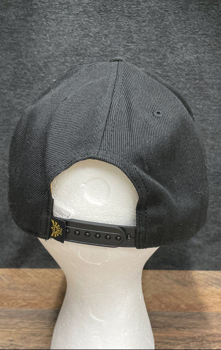 The Legend of Zelda Hylian Crest Snapback Hat Nintendo Licensed Black Sz OSFM