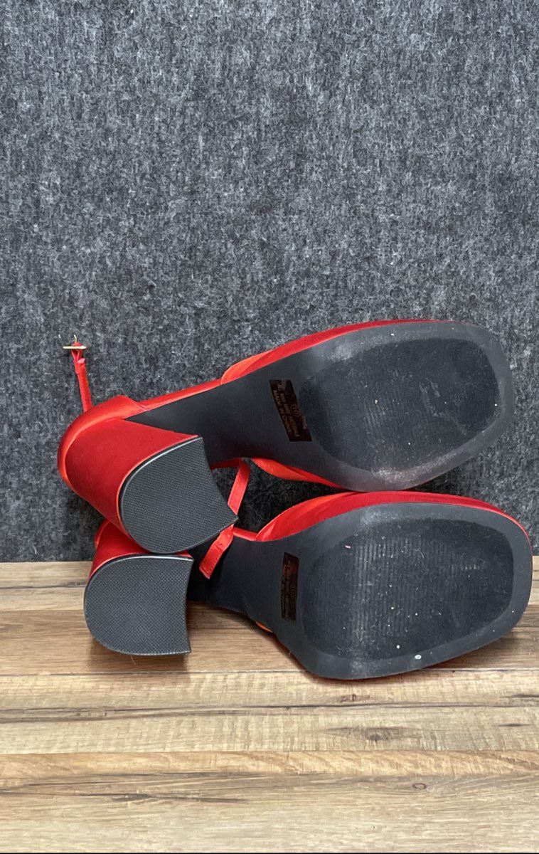 Fashion Nova Red Satin Platform Block Heel Ankle Strap Sandals Size 10