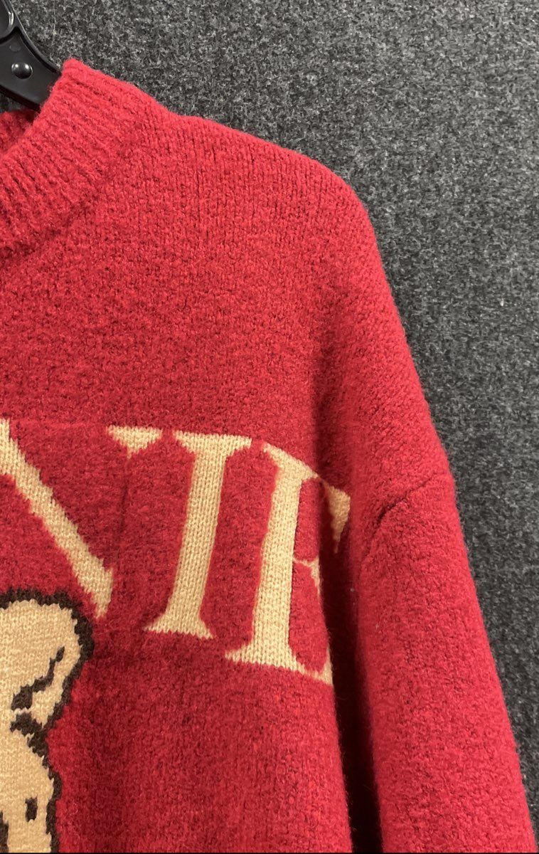 Disney x Primark Women's Red Winnie The Pooh Bear Knit Graphic Sweater Sz M