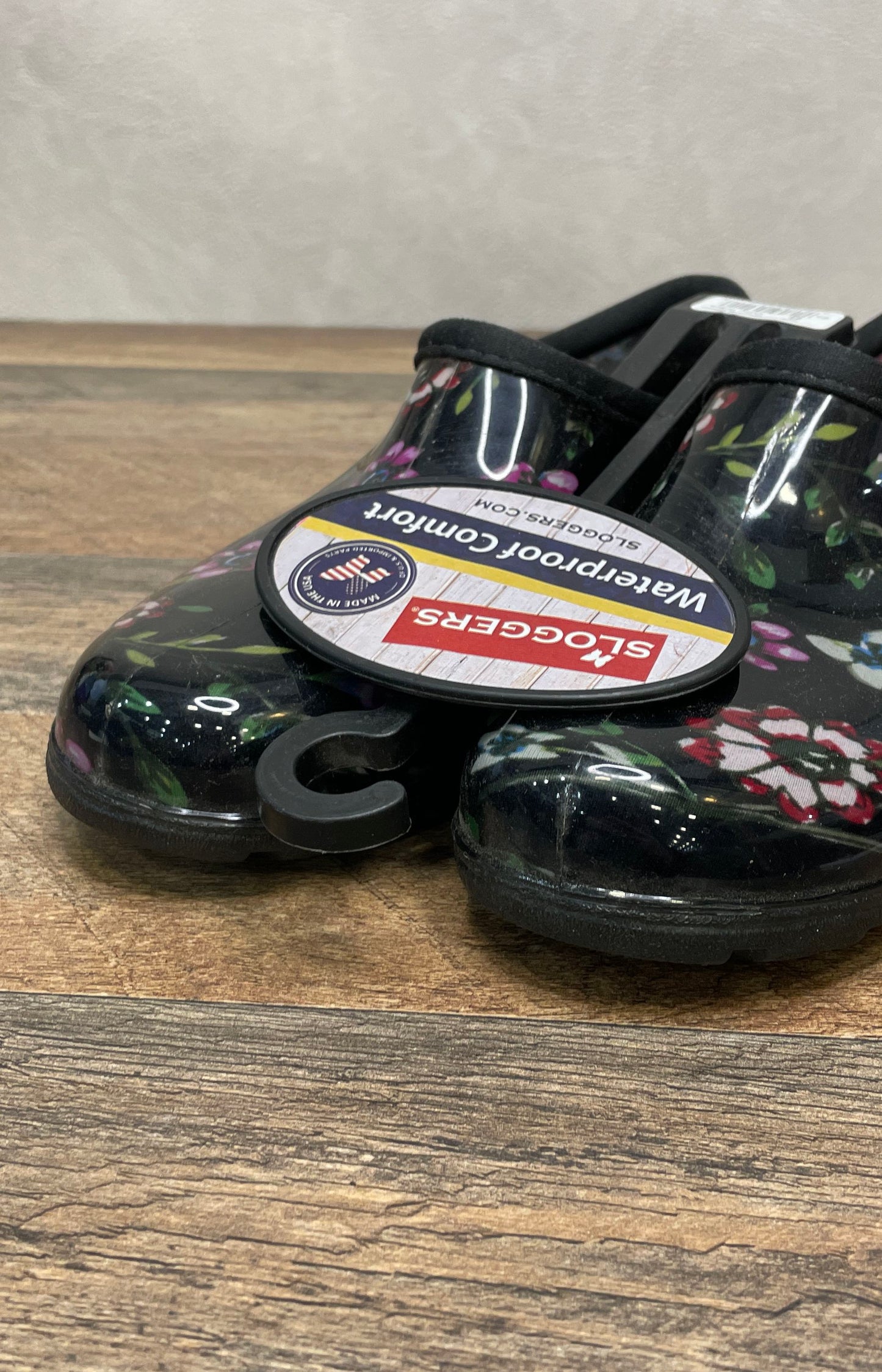 Sloggers Waterproof Comfort Garden Shoe Ditsy Black Floral Women's Size 6 NEW