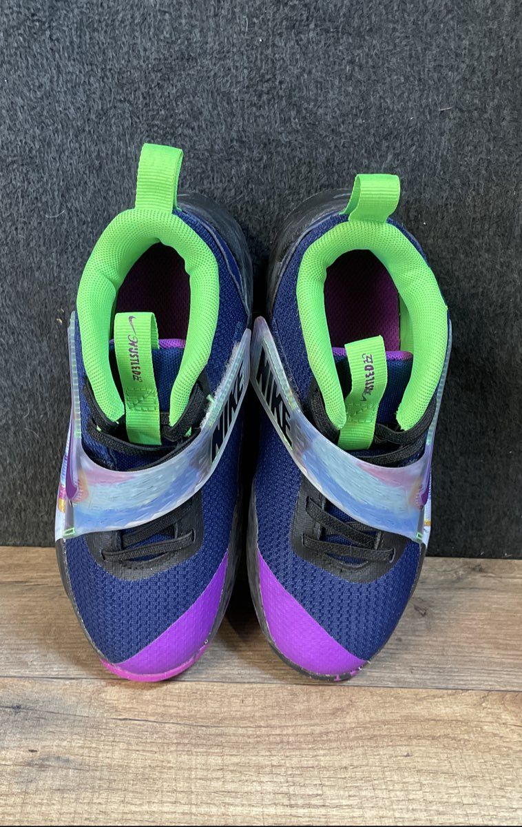 Nike Hustle D 12 Blue Purple Green Kids Basketball Shoes Size 13C