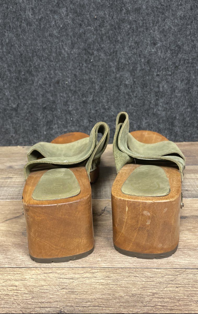 Vintage Y2K Candie's Chunky Wood Clog Heel Sage Green Leather Slides Size 10