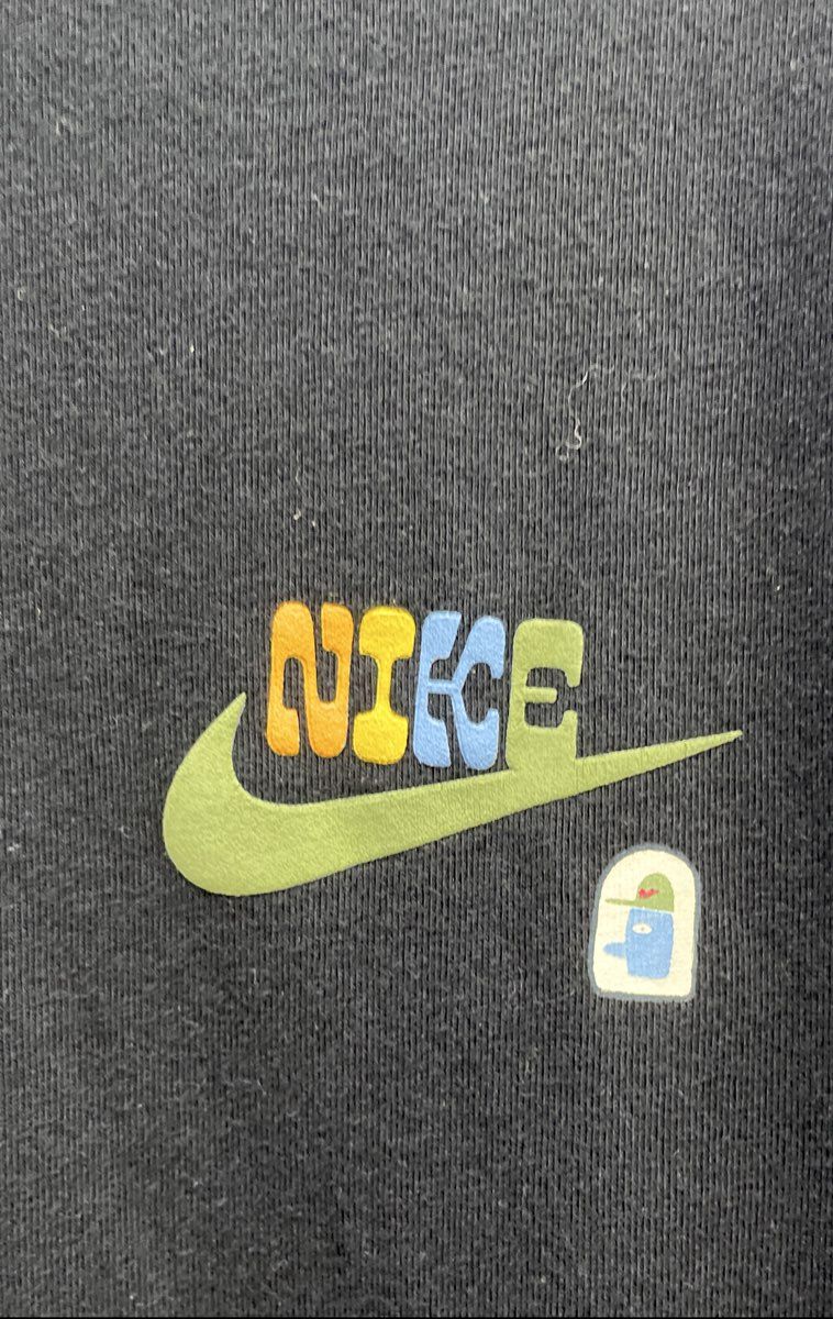 Nike Men's Black Radiant Sole Sun Graphic Loose Fit T-Shirt Size XXL