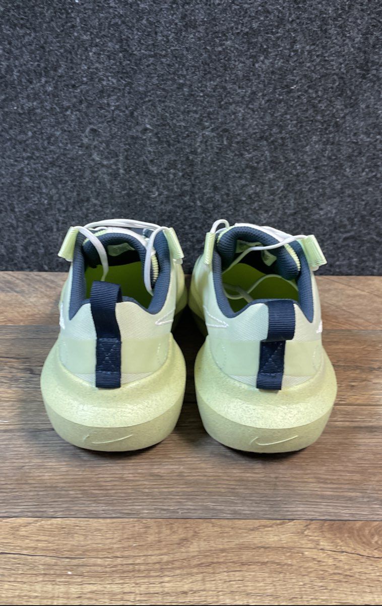 Nike Crater Impact Lime Ice Barely Volt Sneakers Youth Size 6.5Y Women's 8