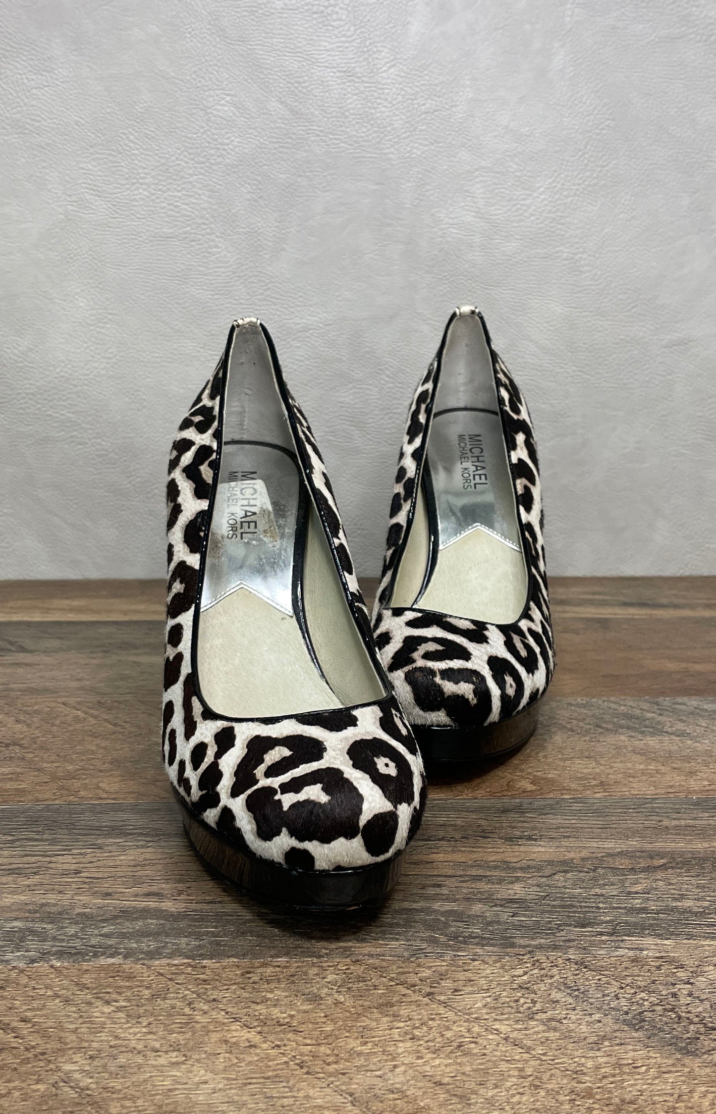 Michael Kors Leopard Print Calf Hair Platform Pump High Heels Size 8.5M