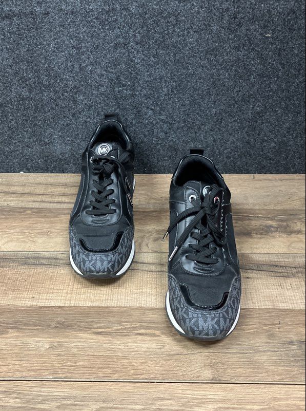 Michael Kors Billie Black Grey Monogram Low Top Trainer Sneakers Womens Size 8