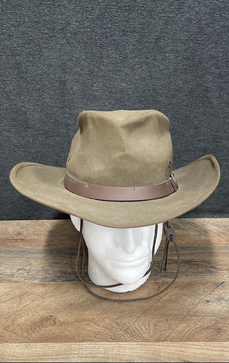 Outback Trading Co Men's Kodiak Brown Waxed Oilskin Hat Chin Strap NWT Sz M