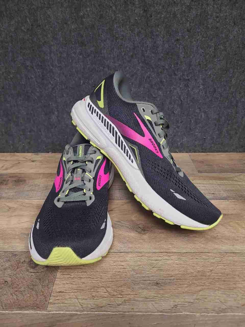 Brooks Adrenaline GTS 23 Black Pink Yellow Running Shoes Women's Size 11 B