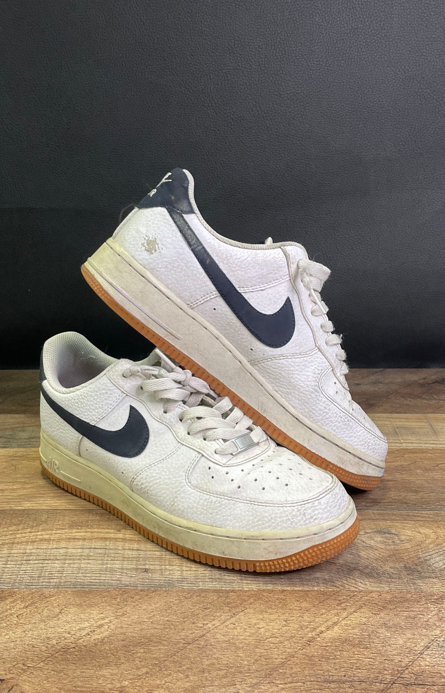 Nike Air Force 1 Low White Navy Blue Gum Sole Sneakers Size 8.5
