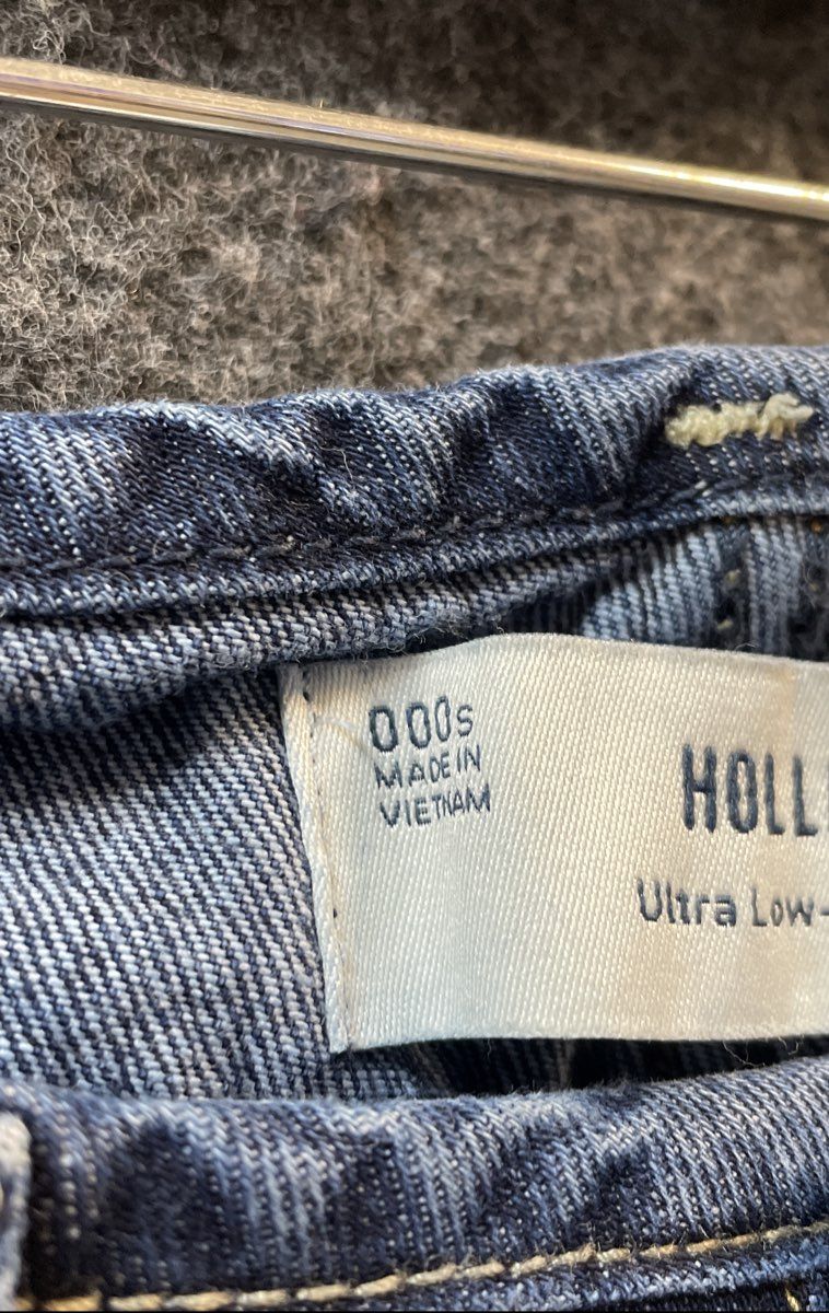 Hollister Women's Ultra Low-Rise Baggy Jeans Blue 100% Cotton Sz 000S