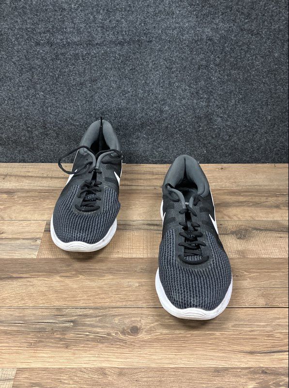 Nike Revolution 4 Black White Dark Grey Men's Running Shoes Size 11