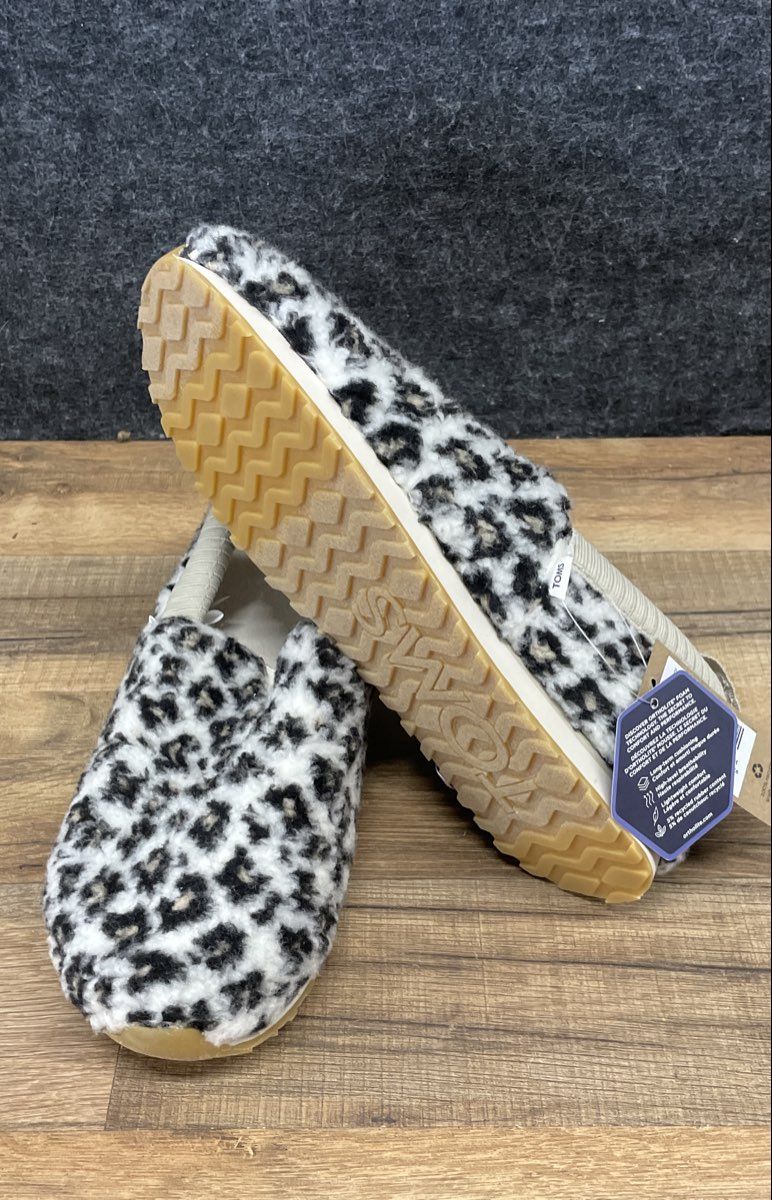 Toms Alpargata Resident Egret Snow Leopard Fleece Slip On Women's Size 9 NWT