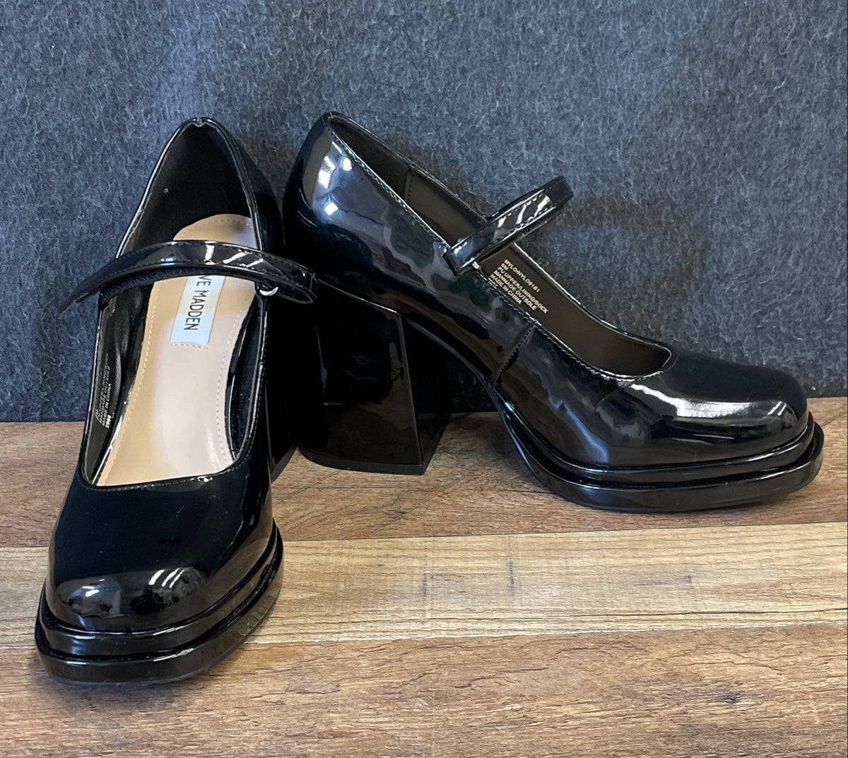 Steve Madden Nylo Black Patent Platform Mary Jane Block Heel Pumps Size 9M