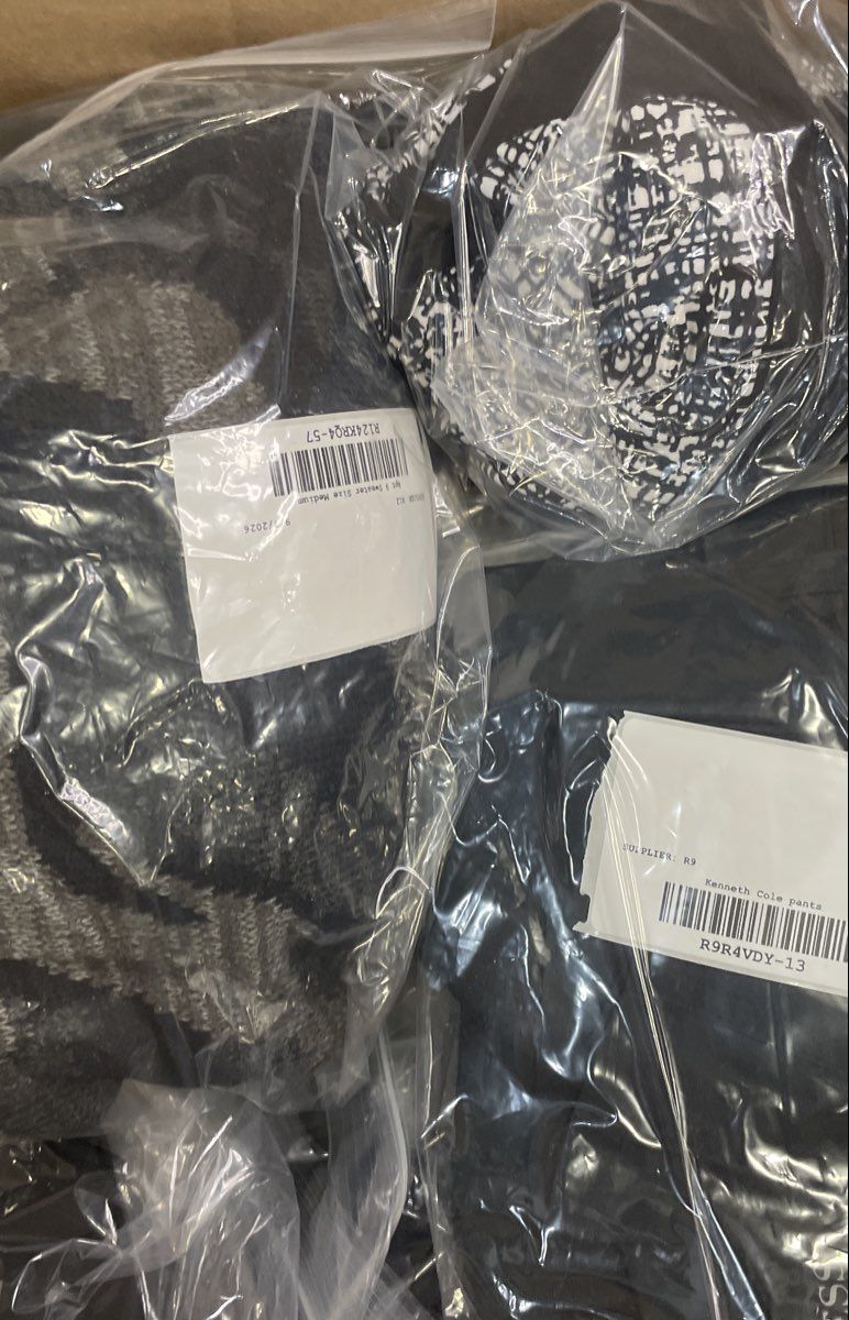 20Lb Bulk Lot Assorted Brand Reseller Clothing Men's & Women's Columbia J.Crew