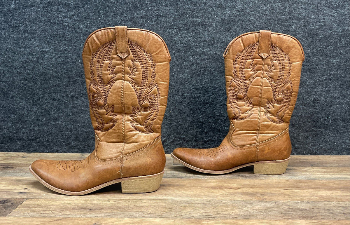 Coconuts Gaucho Tan Synthetic Leather Western Cowboy Boots Women's Size 6.5