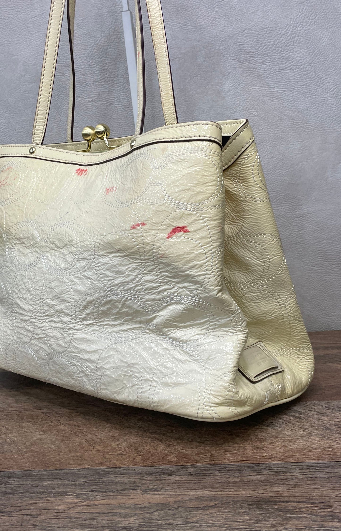Coach Cream Signature Patent Leather Kiss Lock Tote Bag Gold Hardware