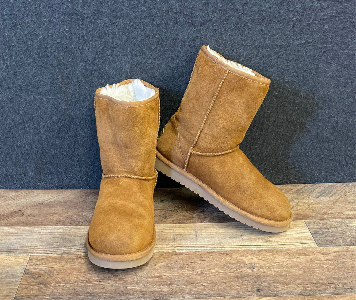 Koolaburra By UGG Koola Short Suede Boots Chestnut Tan Women's Size 7
