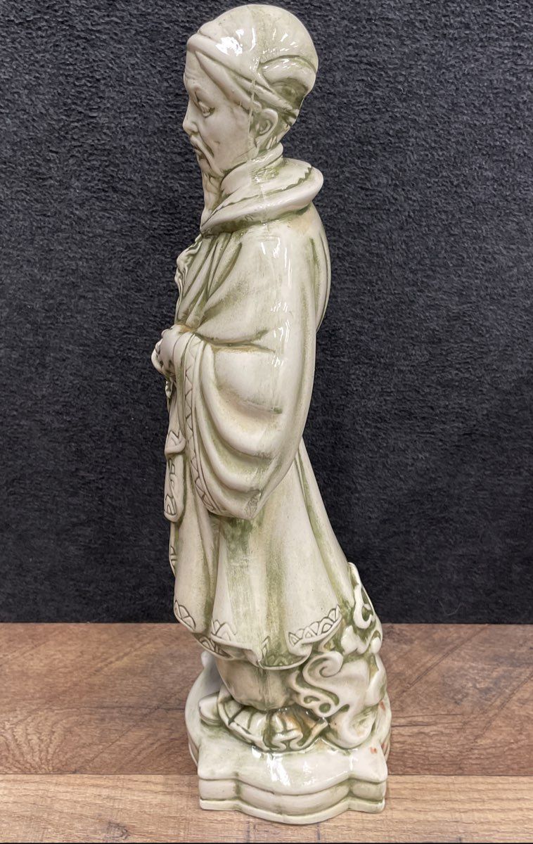 Vintage 1974 Ceramic Asian Sage Figure Statue 15.5 Inch Celadon Green
