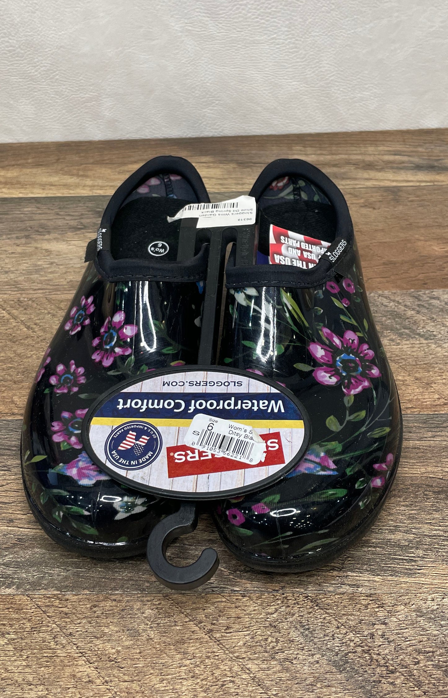 Sloggers Garden Shoe Floral Ditsy Spring Black Waterproof Clogs Size 6 NWT