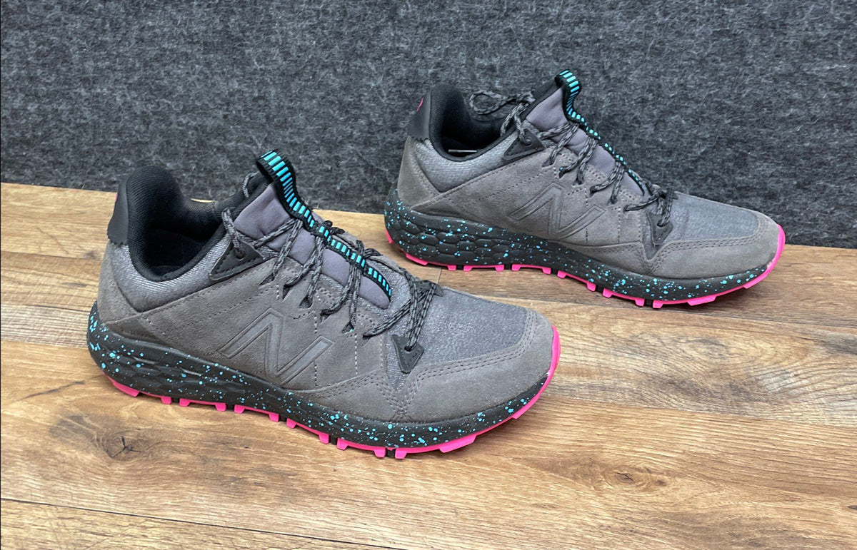 New Balance Fresh Foam Crag v1 Grey Pink Teal Trail Running Shoes Women's Sz 8