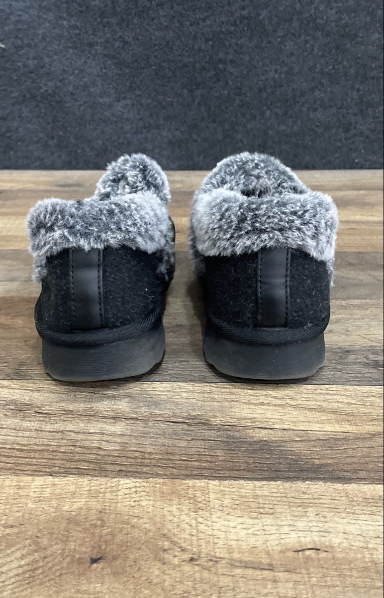 Skechers Keepsakes Ice Angel Black Faux Fur Memory Foam Slippers
