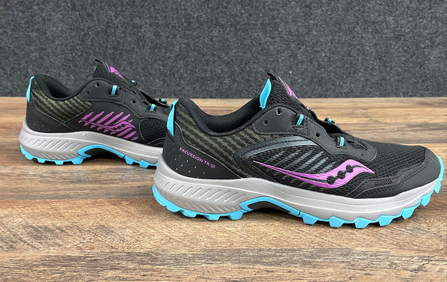 Saucony Excursion TR15 Black Purple Blue Women's Trail Running Shoes Size 8.5