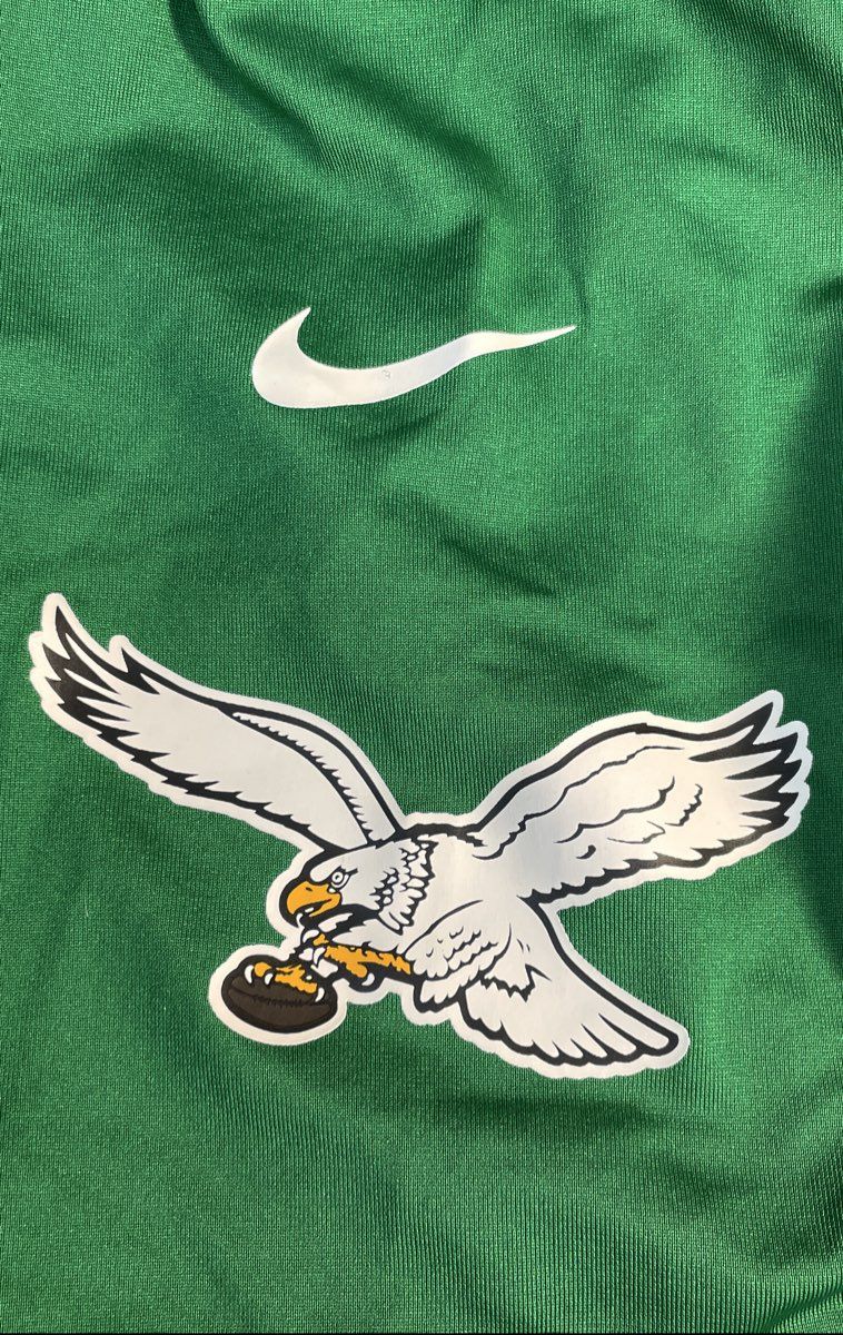 Nike Men's Eagles A.J. Brown #11 Kelly Green Throwback Jersey Size M