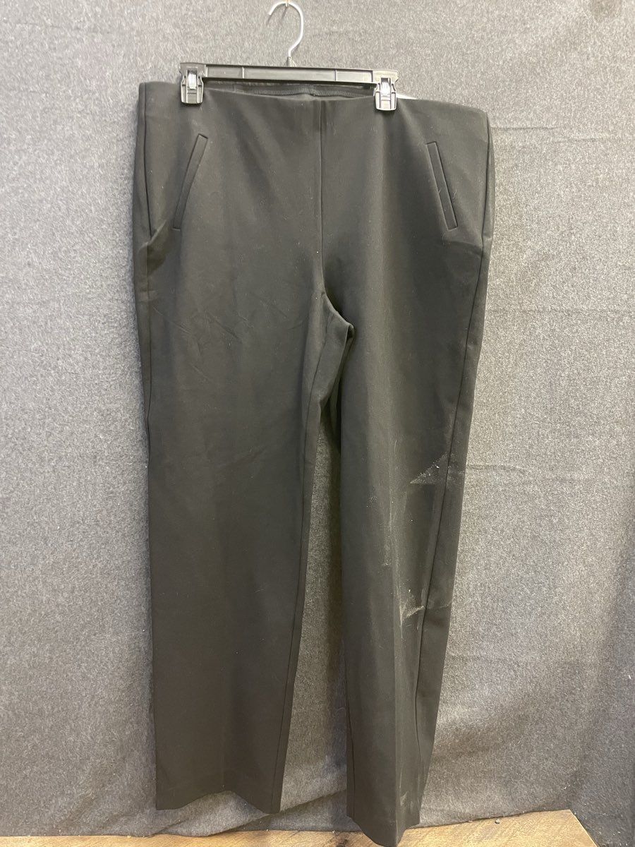 Chico's Women's Black So Slimming 360 Juliet Side Vent Ankle Pants Size 3R 16