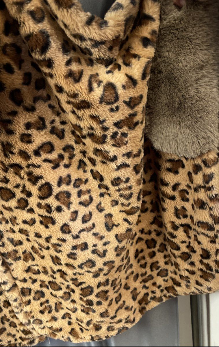 Women's Leopard Print Faux Fur Trim Cape Coat Oversized Poncho One Size NWOT