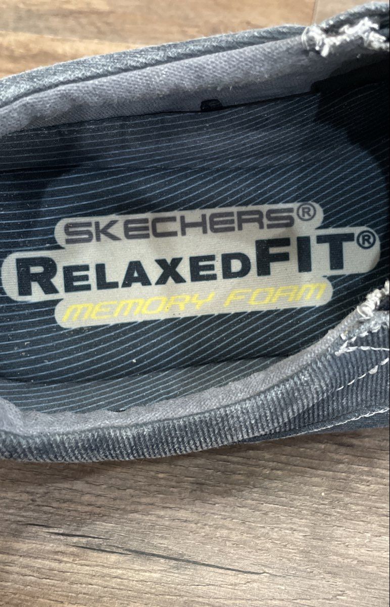 Skechers Relaxed Fit Superior Gains Navy Canvas Slip-on Shoes Men's Size 16