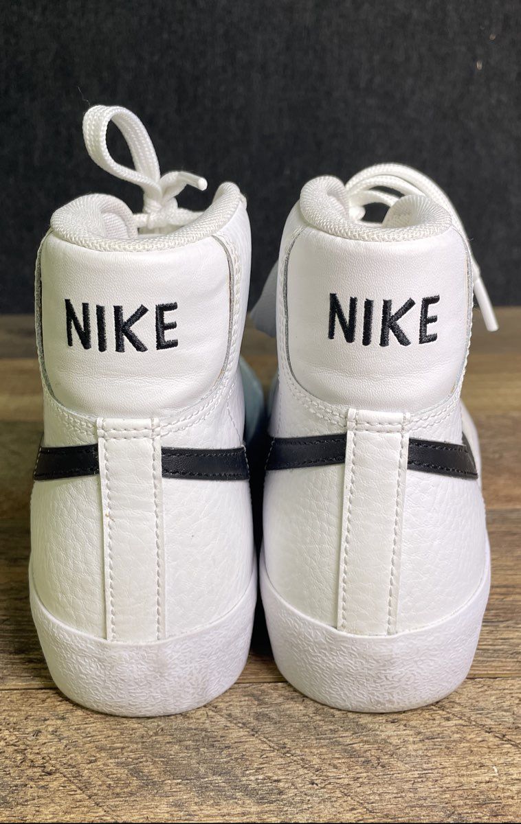 Nike Blazer Mid '77 Vintage White Black Youth High Top Sneakers Size 4.5Y