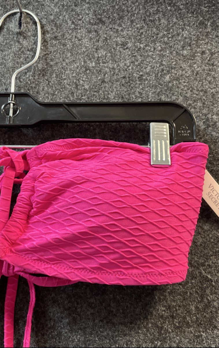 Victoria's Secret Women's Pink Textured Bandeau Bikini Top Bra Size L NWT