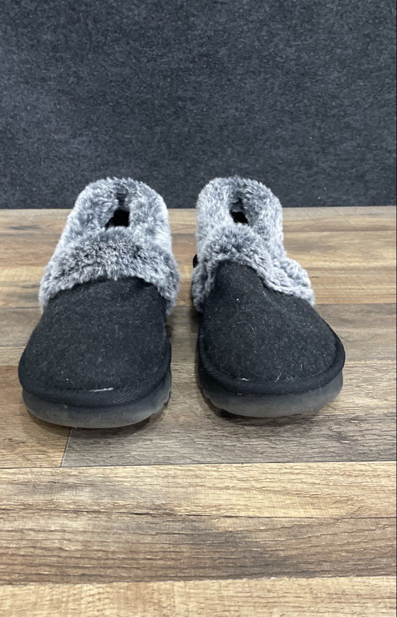 Skechers Keepsakes Ice Angel Black Faux Fur Memory Foam Slippers