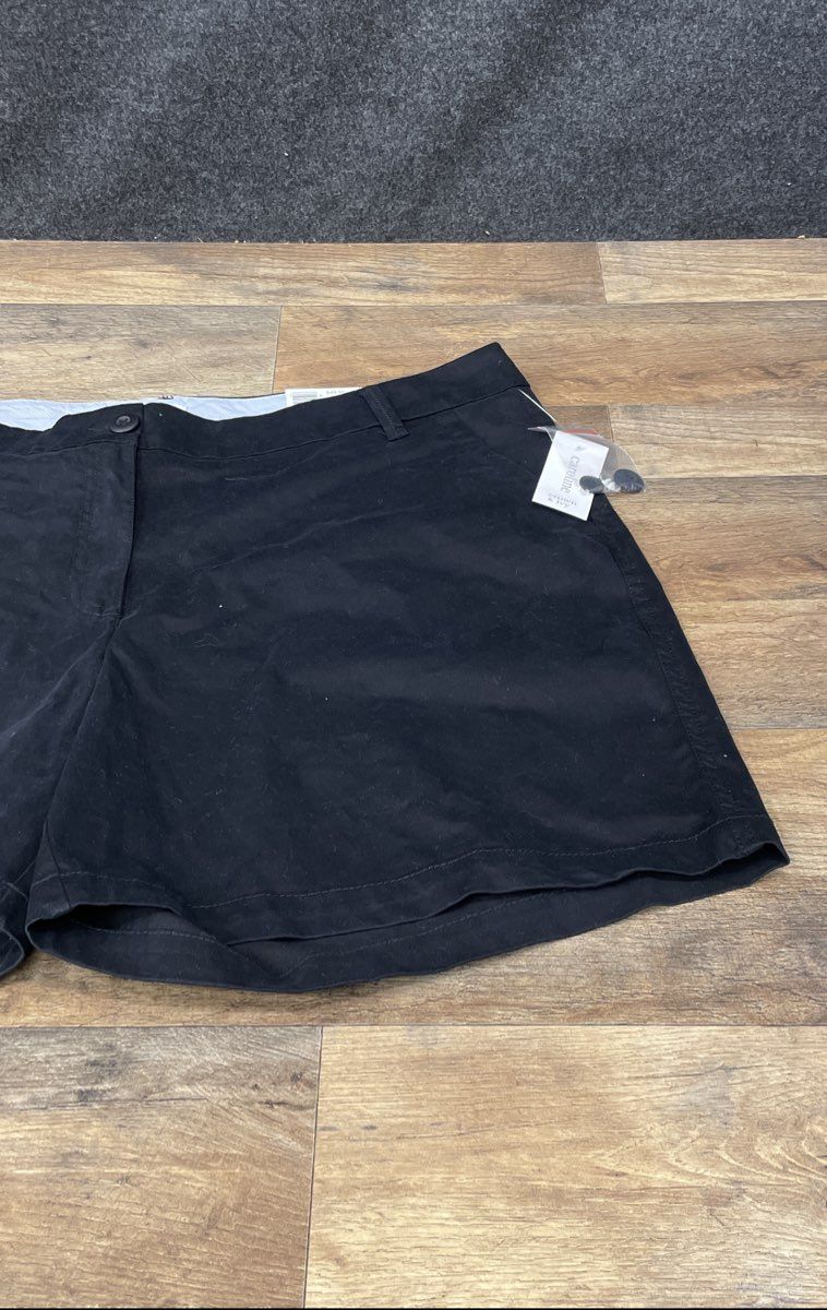 Crown & Ivy Women's Black Caroline Core Shorts Sz 16W NWT