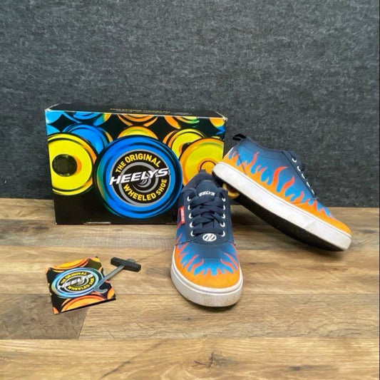 Heelys Pro 20 Prints Navy Blue Red Flame Skate Shoes Youth Size 6
