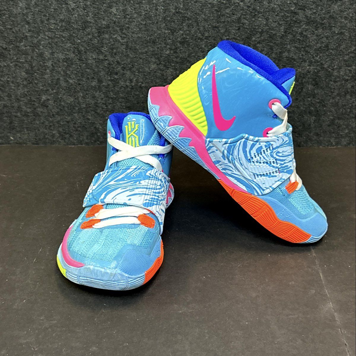 Nike Kyrie 6 PS Pool Baltic Blue Volt Hyper Pink Kids Shoes Size 11C