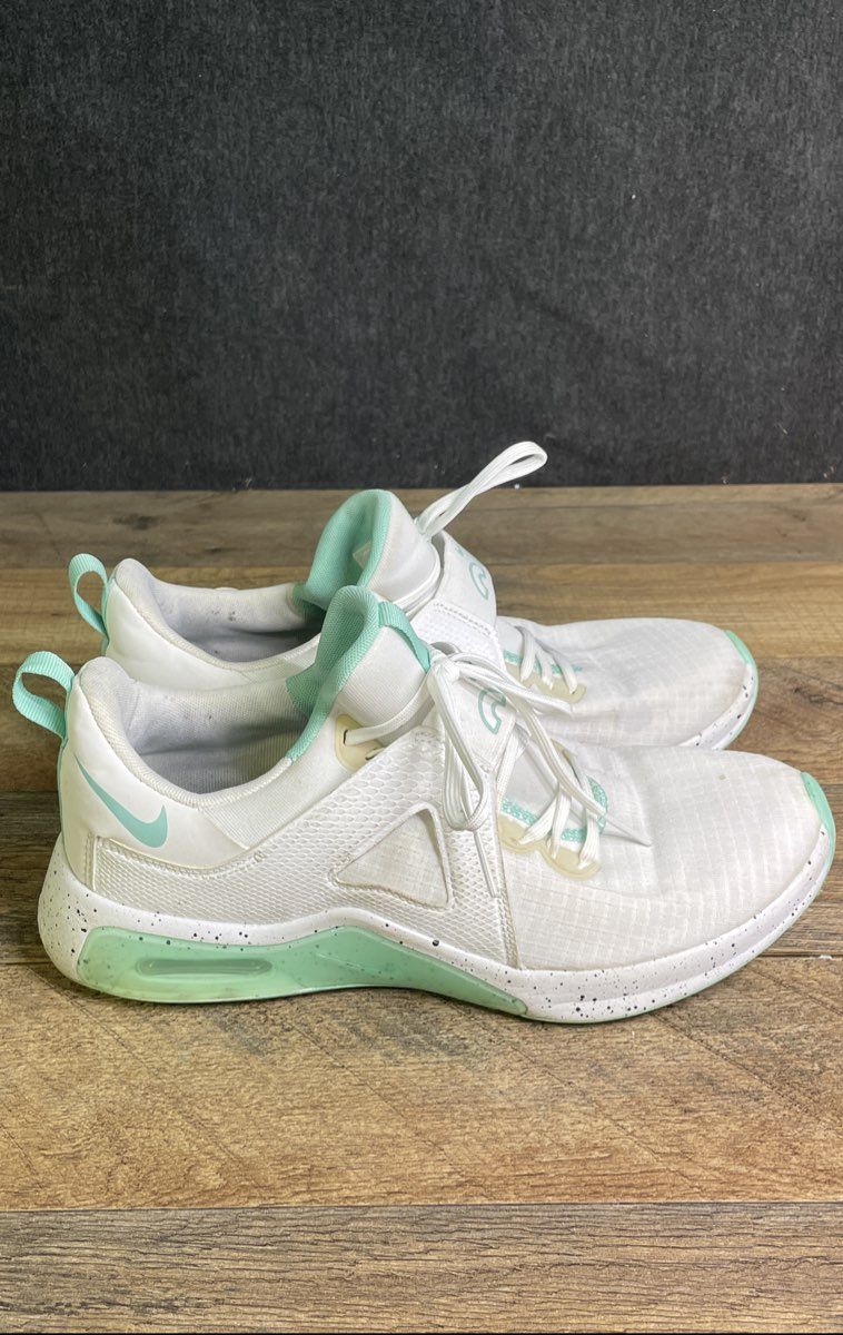 Nike Air Max Bella TR 5 White Mint Green Women's Training Shoes Size 9