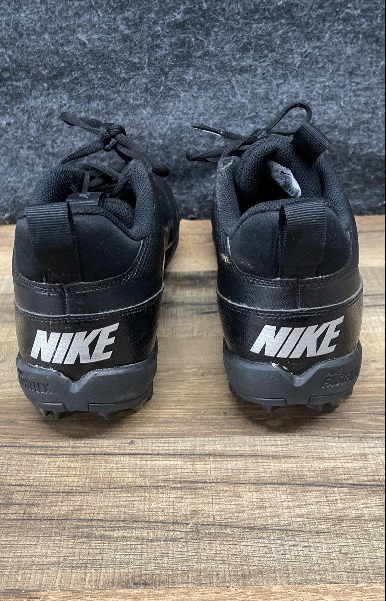 Nike Alpha Menace 4 Shark Low Black Silver Football Cleats Men's Size 11 Wide