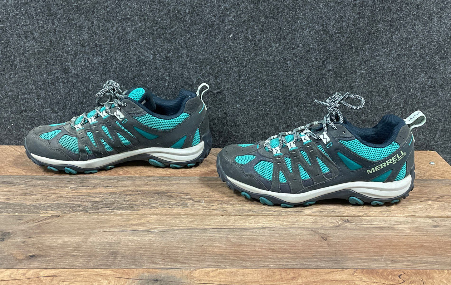 Merrell Siren Edge Q2 Waterproof Blue Grey Womens Hiking Shoes Sz 8.5