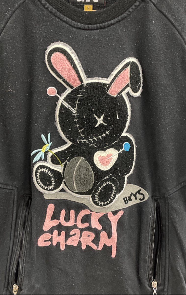 BKYS Men's Black Lucky Charm Voodoo Bunny Chenille Patch Sweatshirt Size M