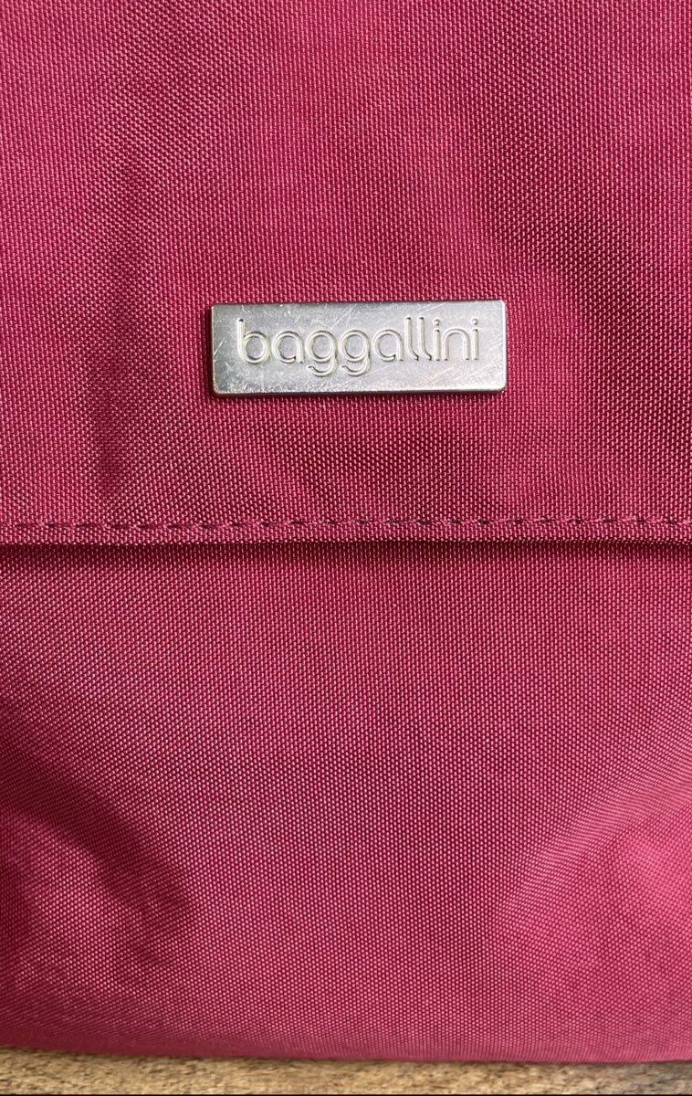 Baggallini Pink Nylon Crossbody Bag Small Travel Shoulder Bag