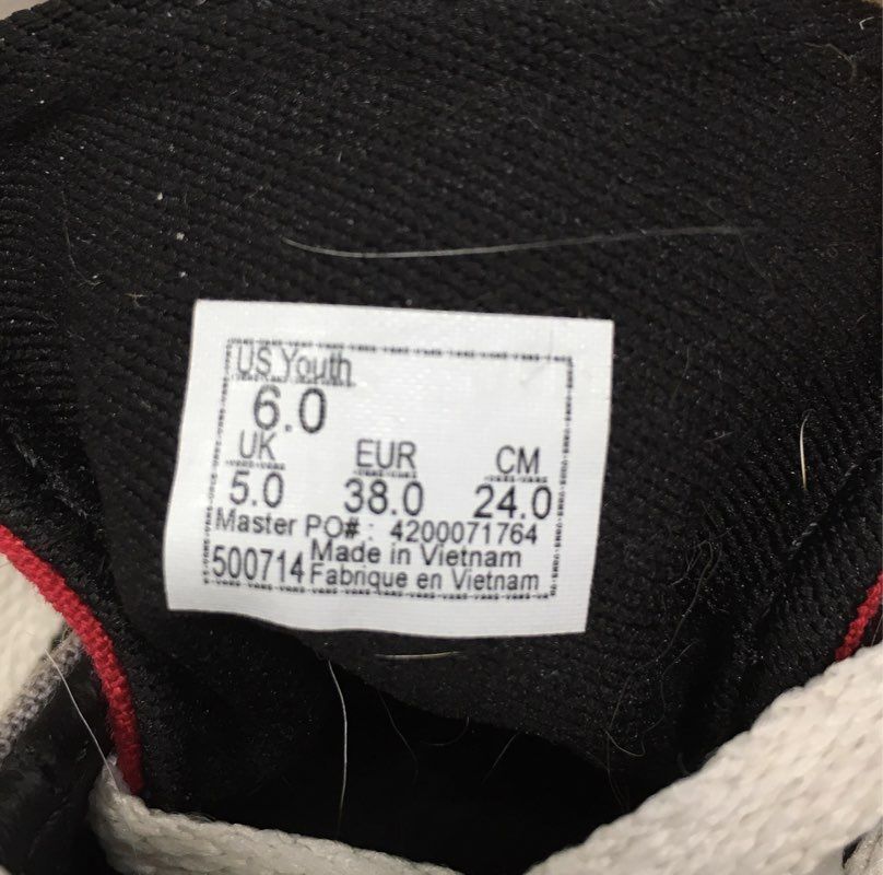 Vans Ward Low Top Skate Sneakers Grey Black White Youth Size 6