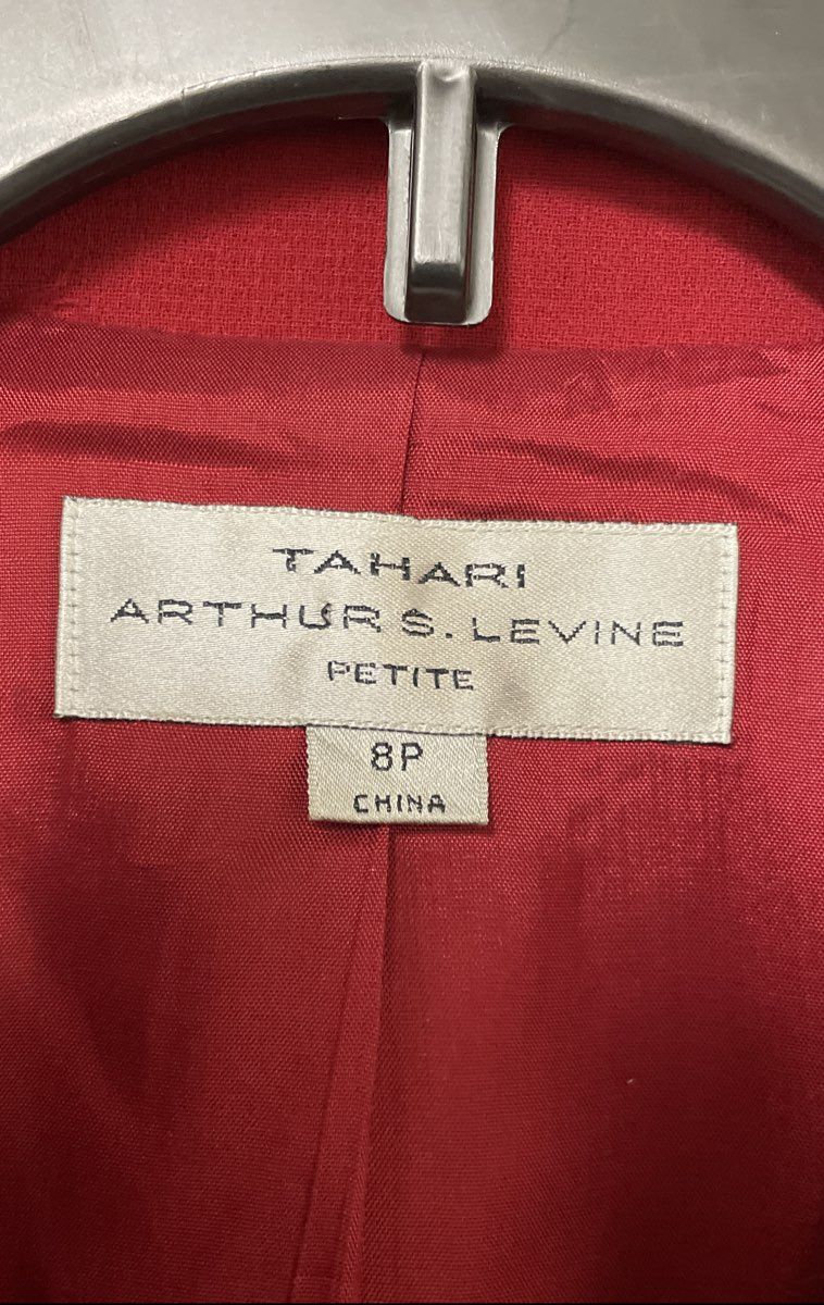Tahari Arthur S. Levine Women's Red 3-Button Cropped Blazer Petite Sz 8P