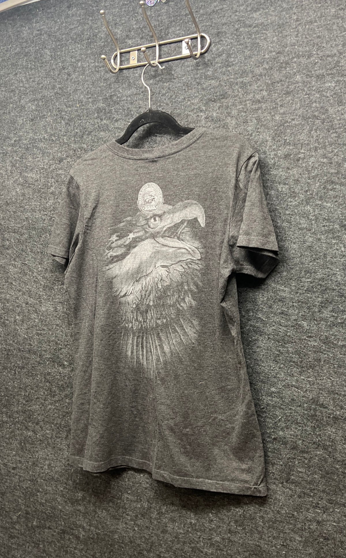 Rolling Thunder XXIX 2016 Memorial Day V-Neck T-Shirt Eagle Graphic Grey Sz XL