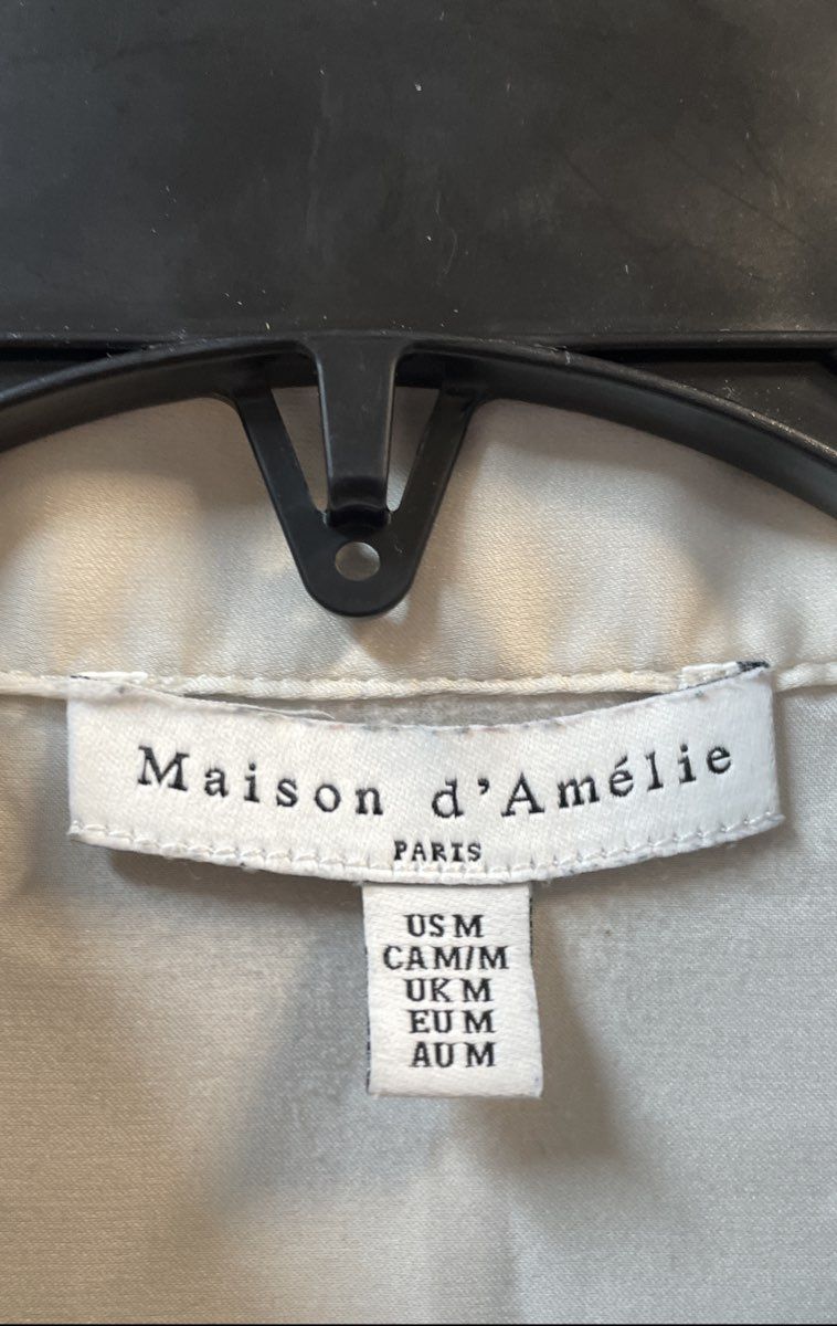 Maison D'amelie Women's Cream Sleeveless Button Up Shirt Stretch Collared Sz M