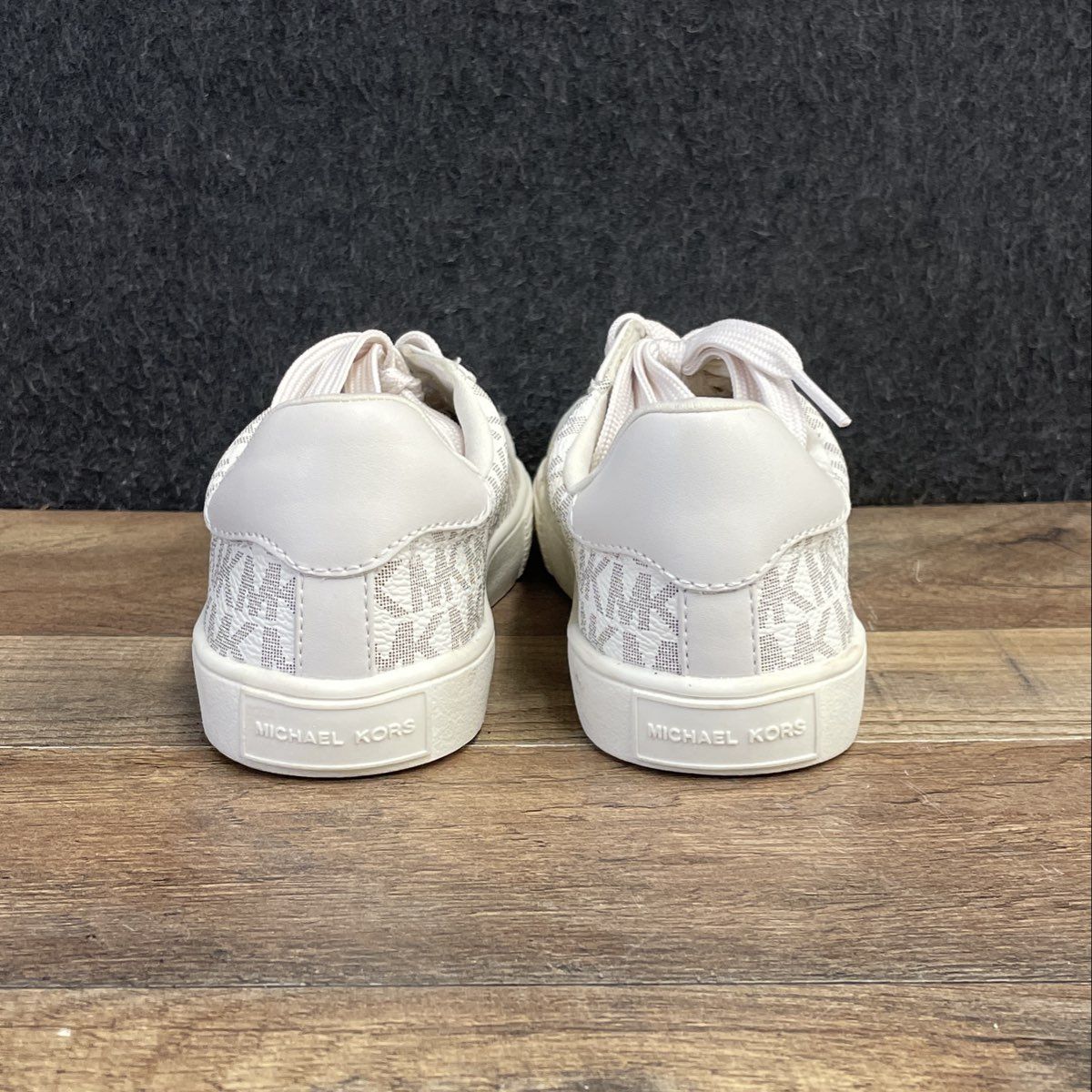 Michael Kors Kenyon White Monogram Low Top Kids Sneakers Size 2