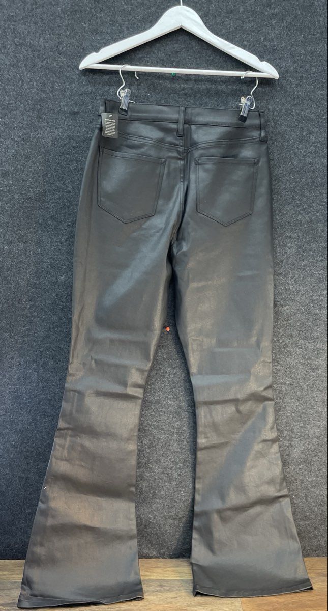 a.n.a Women's Black Coated High-Rise Flare Jeans Size 8 NWT