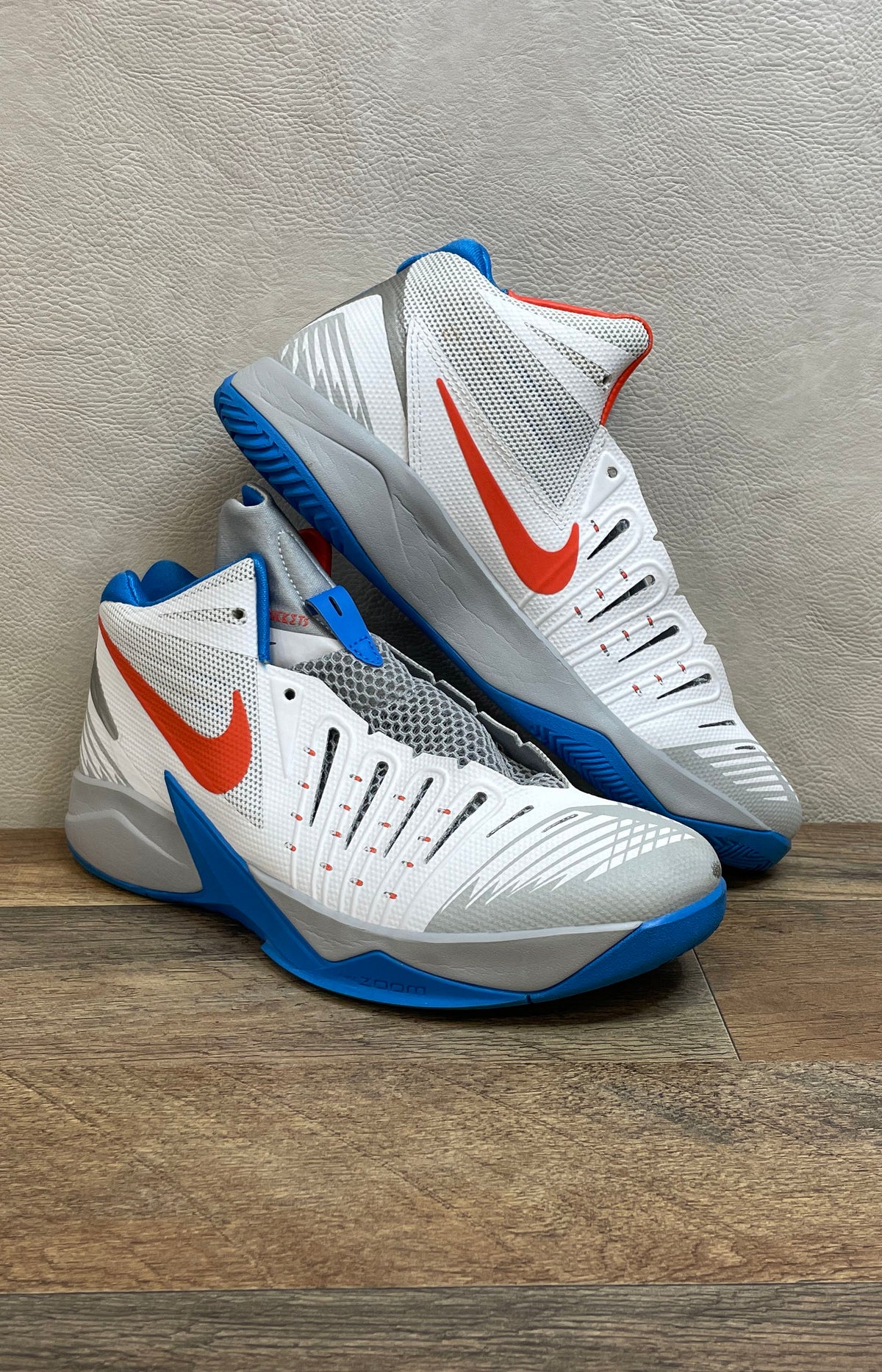 Nike Zoom Hyperfuse 2014 White Blue Red Basketball Shoes Size 8.5